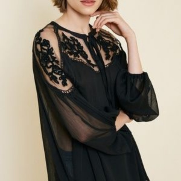 1 L left! Beautiful Black Chiffon Lace Blouse - Picture 3 of 7